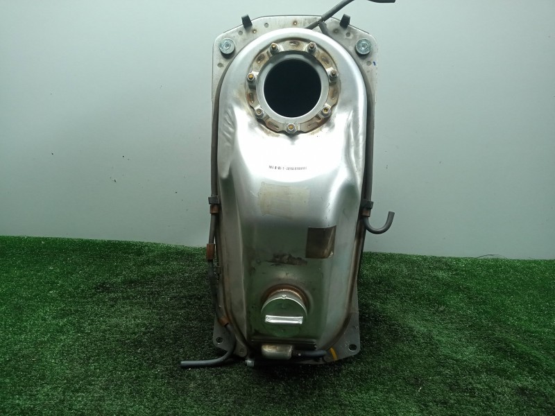 Recambio de deposito combustible para honda forza 250 250 c.c referencia OEM IAM 17520KSVJ01-17530KSVD00  