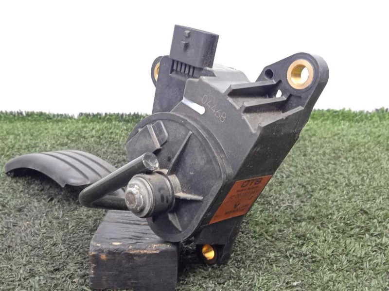 Recambio de potenciometro pedal para renault scenic ii 1.9 dci diesel referencia OEM IAM 8200159647  