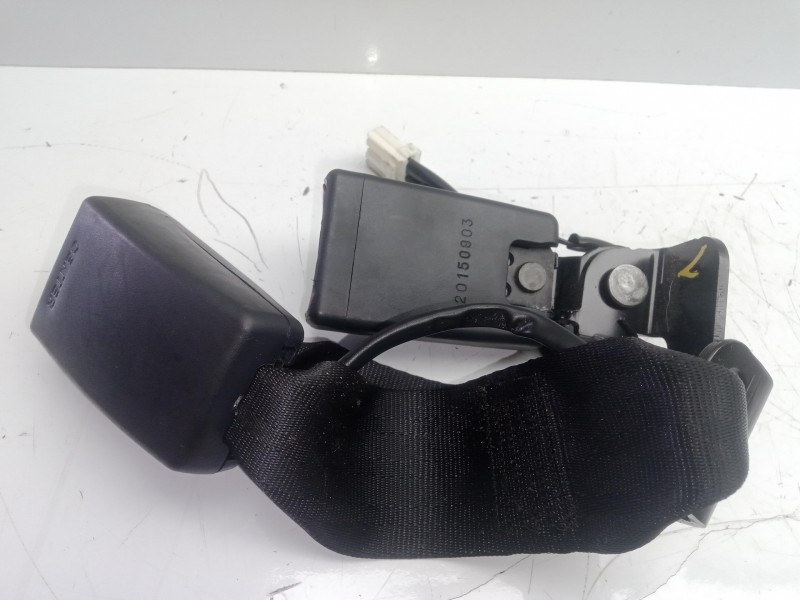 Recambio de enganche cinturon trasero derecho para kia rio 1.2 cat referencia OEM IAM  + TRASERO CENTRAL 