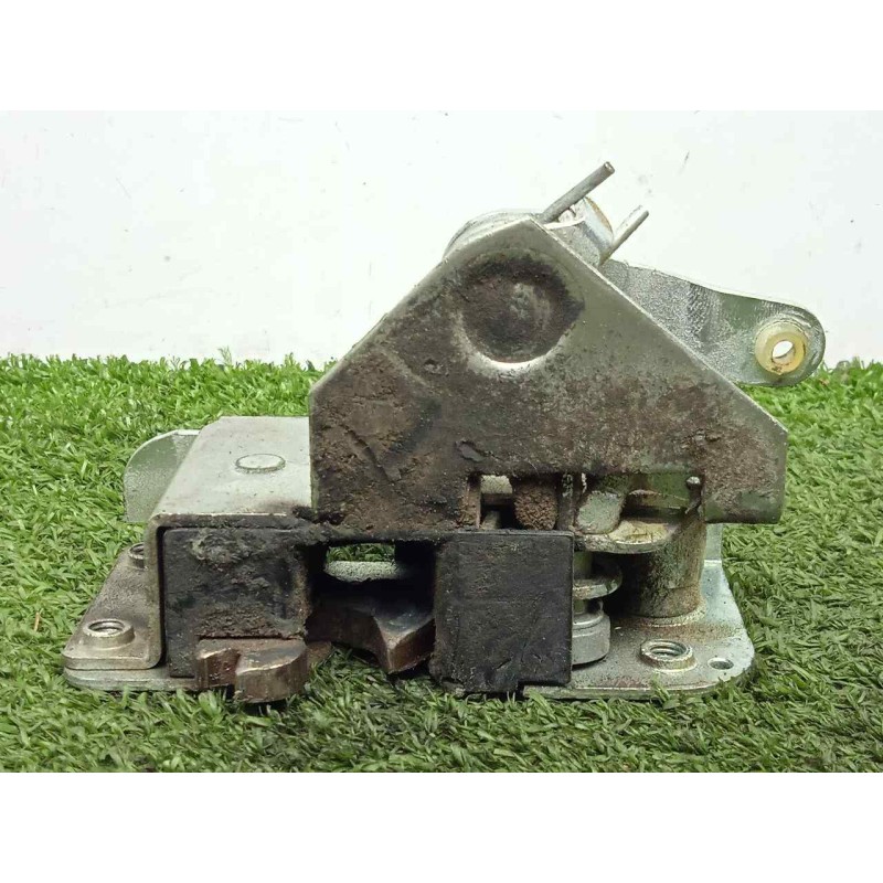 Recambio de cerradura puerta lateral derecha para iveco daily ka 3.0 diesel cat referencia OEM IAM   