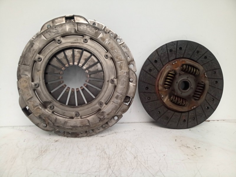 Recambio de kit embrague para hyundai h 1 2.5 turbodiesel referencia OEM IAM   