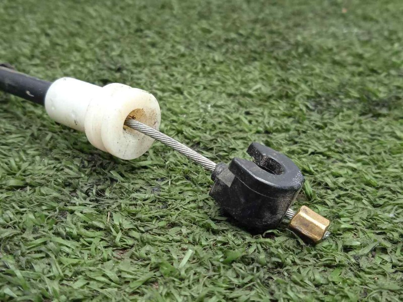 Recambio de maneta interior trasera izquierda para iveco daily ka 3.0 diesel cat referencia OEM IAM   