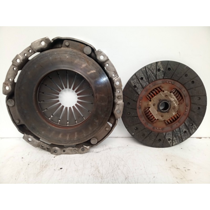 Recambio de kit embrague para hyundai h 1 2.5 turbodiesel referencia OEM IAM   