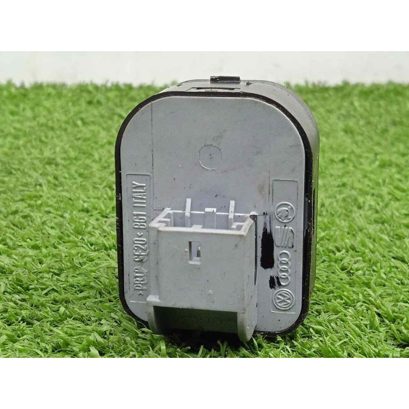 Recambio de mando retrovisor para audi a3 (8p) 2.0 tdi referencia OEM IAM 8E0959565  