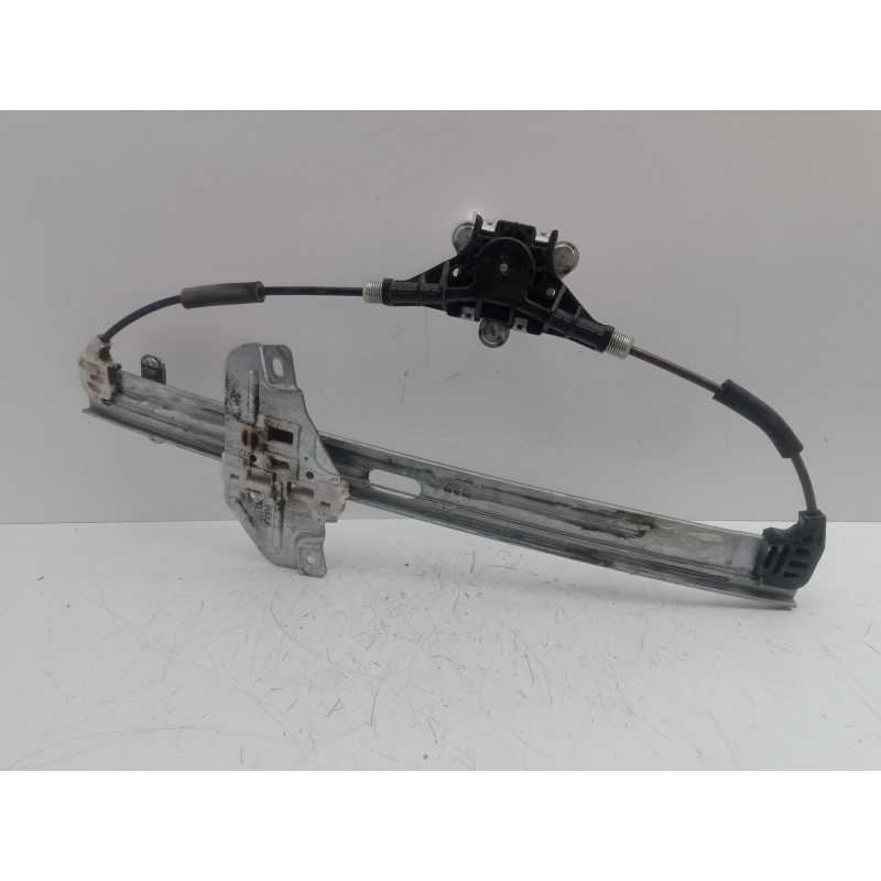 Recambio de elevalunas trasero izquierdo para kia rio 1.2 cat referencia OEM IAM  SIN MOTOR 