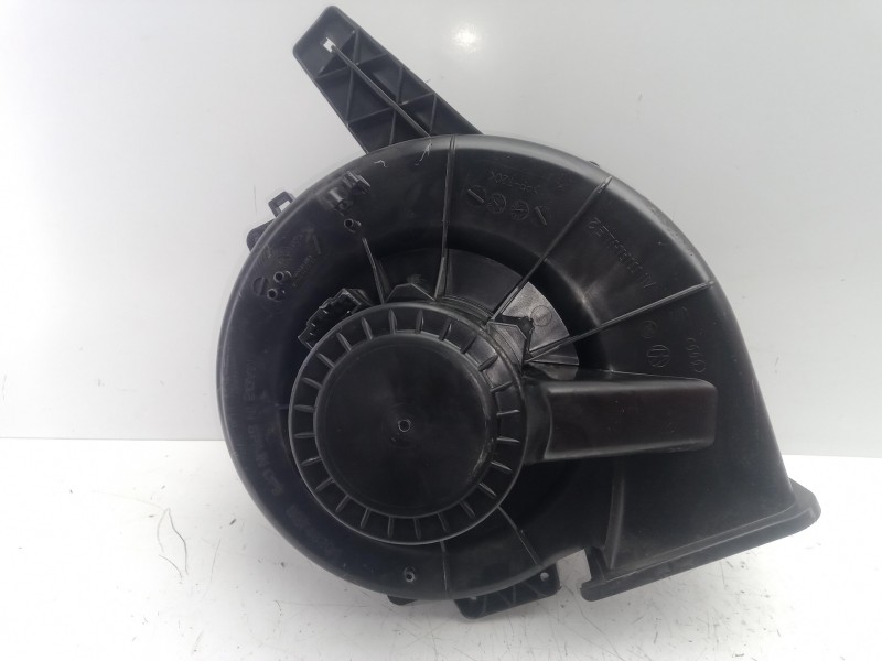 Recambio de motor calefaccion para seat ibiza (6p1) 1.2 tsi referencia OEM IAM 6R1819015A  