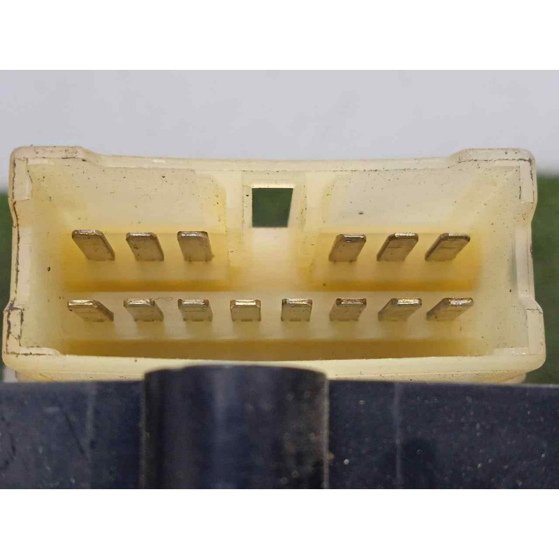 Recambio de mando elevalunas delantero izquierdo para toyota camry (v20) 2.0 (sv21_) referencia OEM IAM  4.BOTONES 