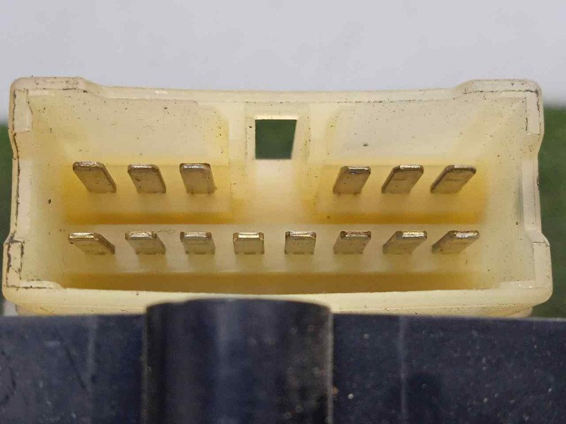 Recambio de mando elevalunas delantero izquierdo para toyota camry (v20) 2.0 (sv21_) referencia OEM IAM  4.BOTONES 