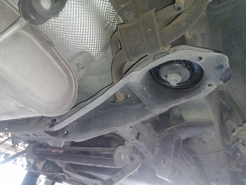 Recambio de puente trasero para ford c-max 2.0 tdci cat referencia OEM IAM   