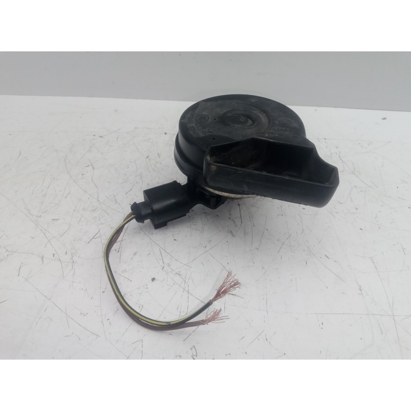 Recambio de claxon para seat ibiza (6p1) 1.2 tsi referencia OEM IAM A046522  