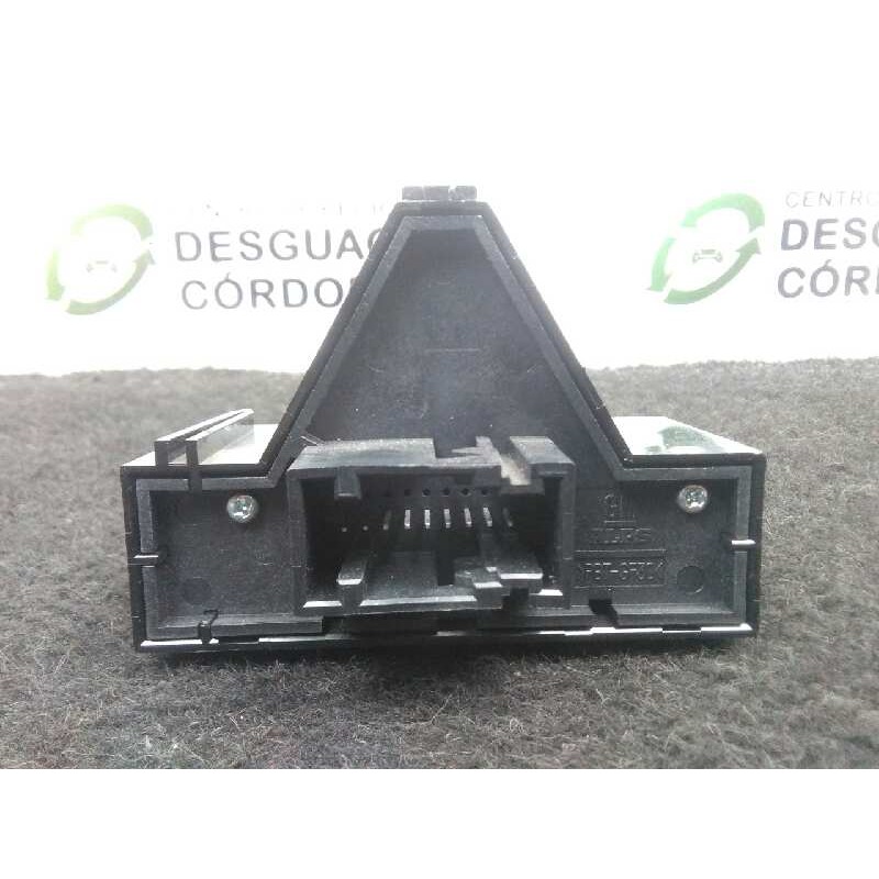 Recambio de warning para opel corsa d 1.3 16v cdti referencia OEM IAM 13189529  