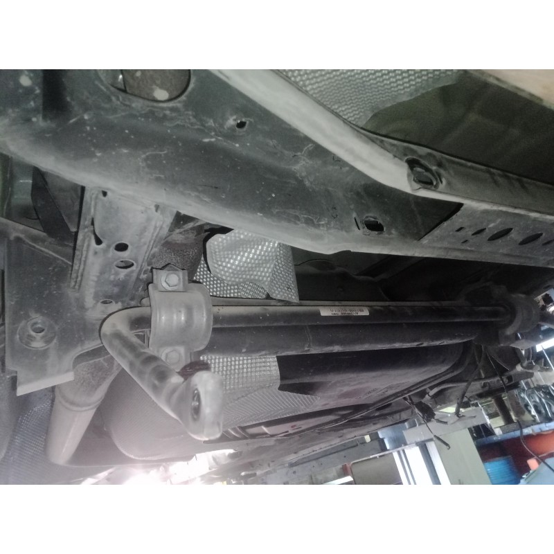 Recambio de barra estabilizadora trasera para ford c-max 2.0 tdci cat referencia OEM IAM   