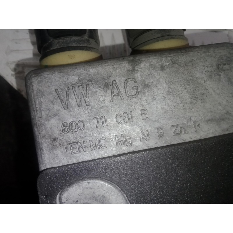 Recambio de palanca cambio para seat ibiza (6p1) 1.2 tsi referencia OEM IAM 600711061E  