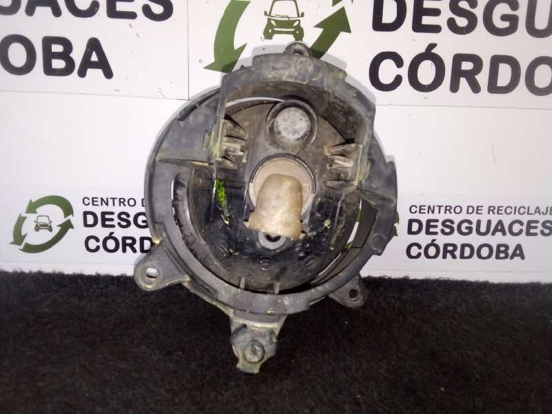 Recambio de faro antiniebla izquierdo para kia sorento 2.5 crdi cat referencia OEM IAM  02/06 