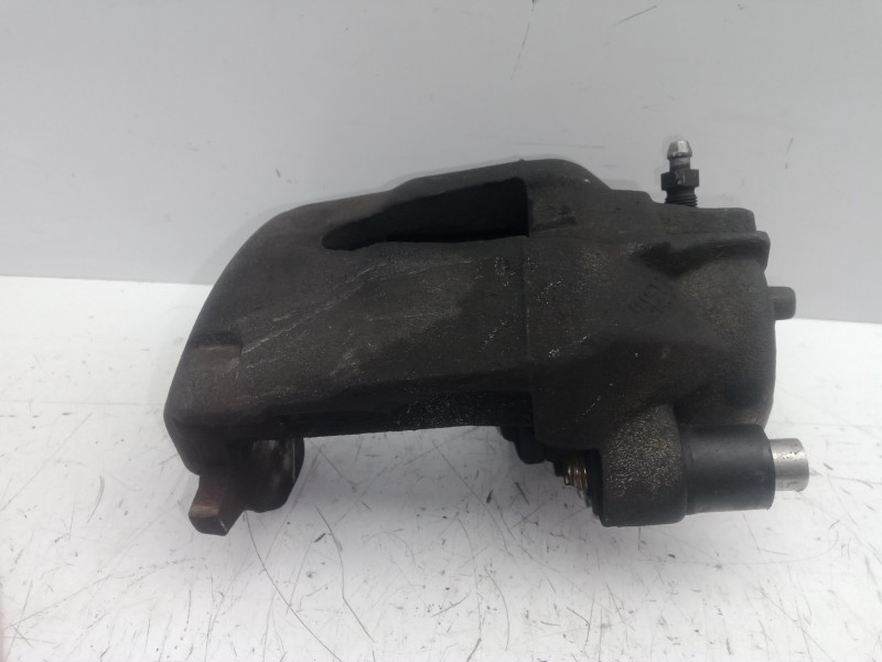 Recambio de pinza freno delantera derecha para seat ibiza (6p1) 1.2 tsi referencia OEM IAM VCF111  