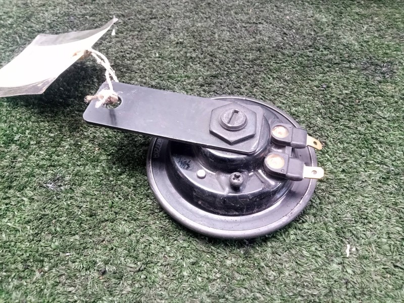 Recambio de claxon para honda forza 250 250 c.c referencia OEM IAM 38110KSVJ00  