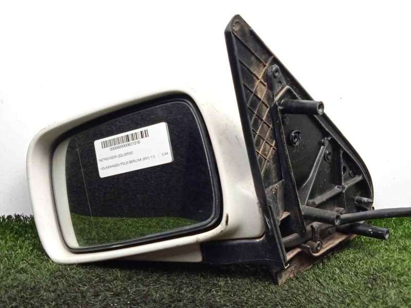 Recambio de retrovisor izquierdo para volkswagen polo berlina (6n1) 1.0 referencia OEM IAM  95-00 - MANUAL BLANCO