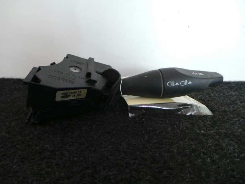 Recambio de mando luces para ford tourneo connect (tc7) 1.8 tdci cat referencia OEM IAM 2T1T13335AB  