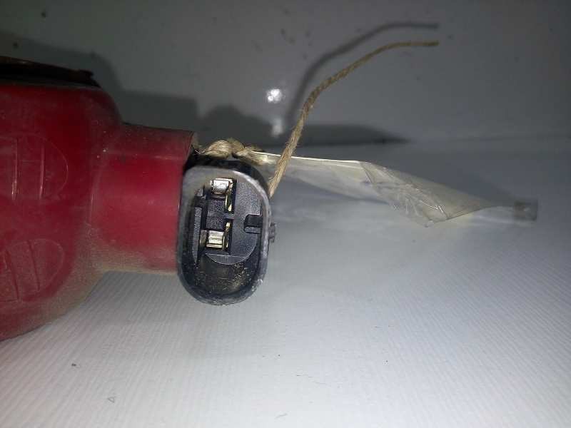 Recambio de piloto trasero central para mini mini (r56) 1.4 16v cat referencia OEM IAM 6946904  2.PINES