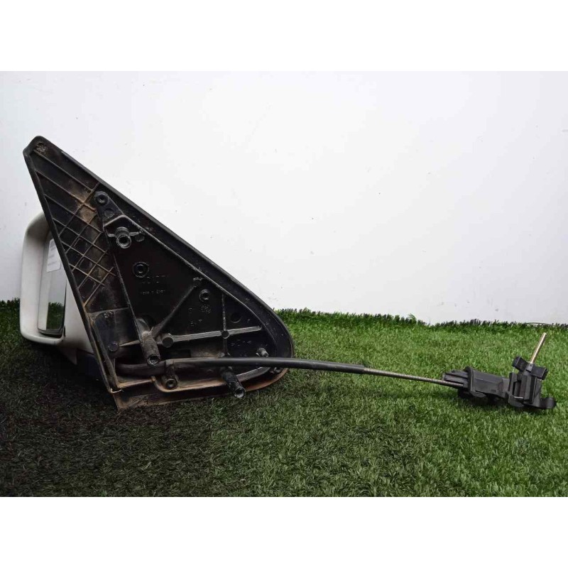 Recambio de retrovisor izquierdo para volkswagen polo berlina (6n1) 1.0 referencia OEM IAM  95-00 - MANUAL BLANCO