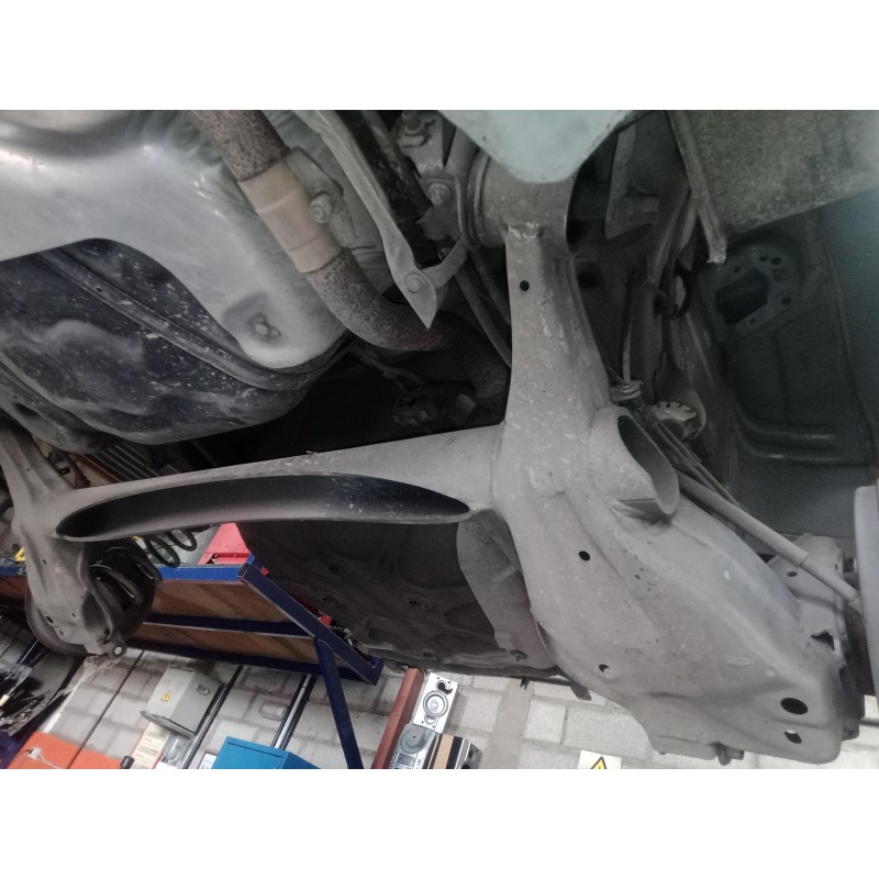 Recambio de puente trasero para opel corsa e 1.4 referencia OEM IAM   