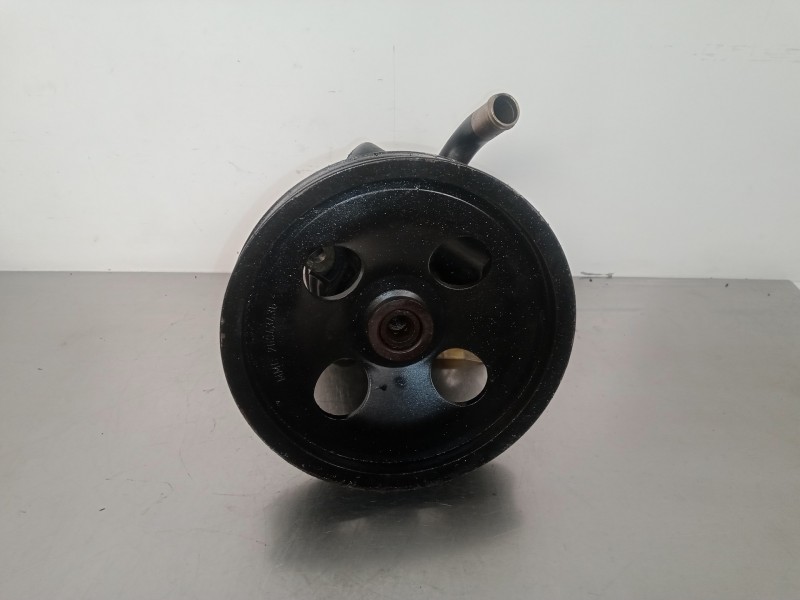 Recambio de bomba servodireccion para mitsubishi carisma berlina 4 (da0) 1.8 gdi cat referencia OEM IAM 26043424MA  