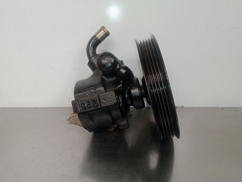 Recambio de bomba servodireccion para mitsubishi carisma berlina 4 (da0) 1.8 gdi cat referencia OEM IAM 26043424MA  