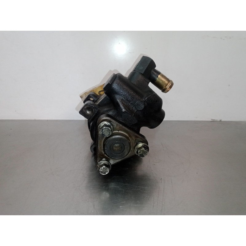Recambio de bomba servodireccion para ford fiesta berlina 1.8 diesel cat referencia OEM IAM 9BD1700  9BD1700