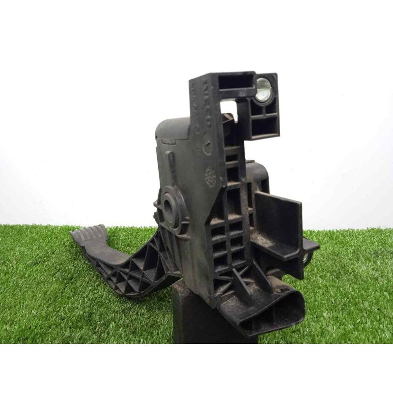 Recambio de potenciometro pedal para iveco daily furgón 2.3 diesel referencia OEM IAM 5801333490  