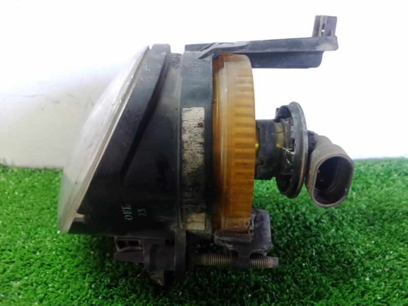 Recambio de faro antiniebla derecho para volkswagen touran (1t1) 1.9 tdi referencia OEM IAM 27128700  