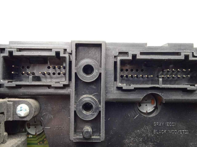 Recambio de mando climatizador para volvo s60 berlina 2.4 diesel cat referencia OEM IAM 8682930-02W02E  