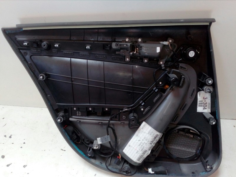 Recambio de guarnecido puerta trasera derecha para audi a4 ber. (b8) 1.8 16v tfsi referencia OEM IAM   
