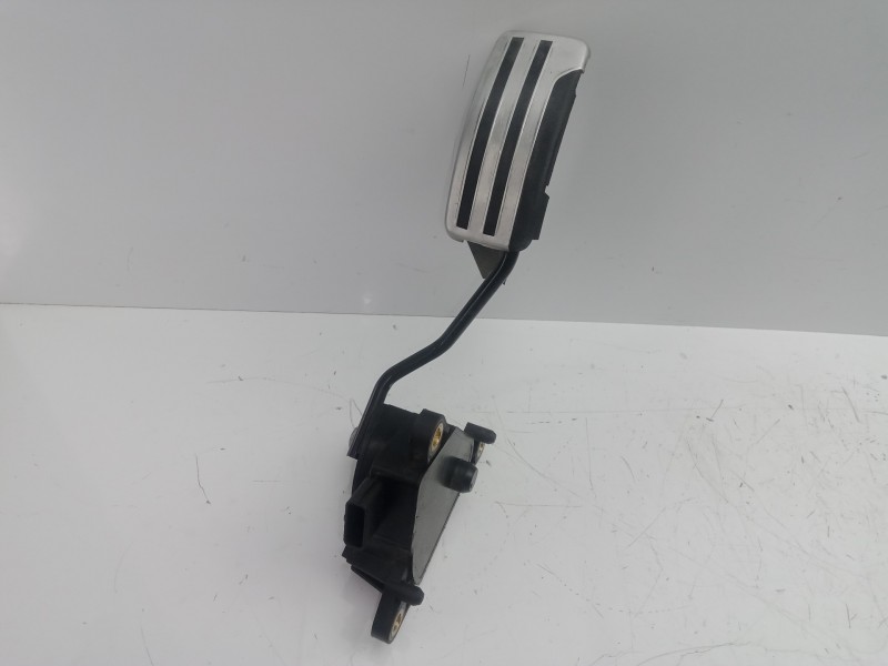 Recambio de potenciometro pedal para nissan qashqai (j10) 2.0 16v cat referencia OEM IAM 2589B10100 6.PINES 