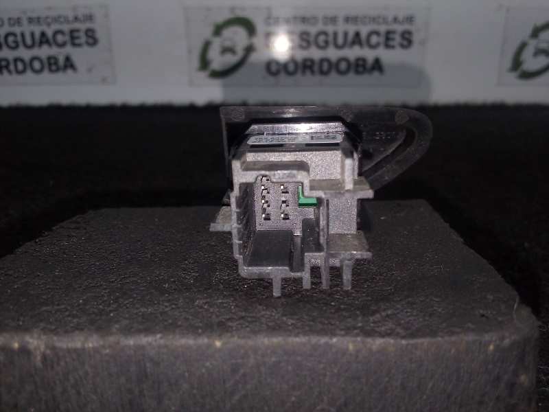 Recambio de warning para renault clio iv 1.5 dci diesel fap referencia OEM IAM 252907372R  