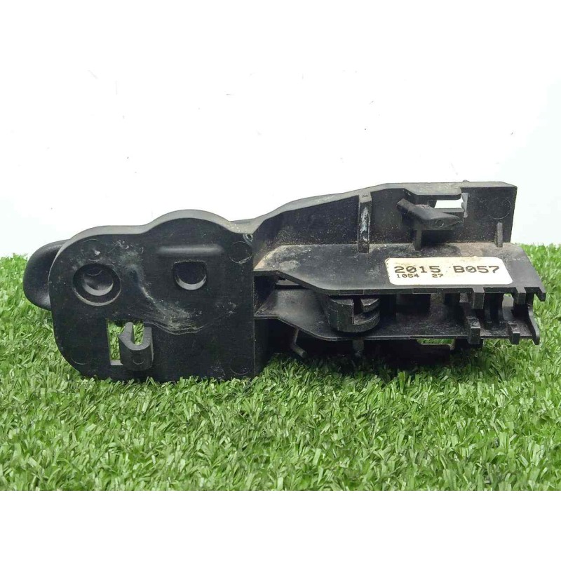 Recambio de maneta interior delantera izquierda para iveco daily furgón 2.3 diesel referencia OEM IAM   