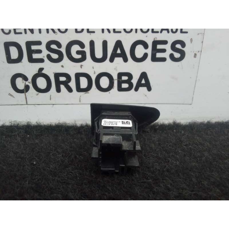 Recambio de warning para renault clio iv 1.5 dci diesel fap referencia OEM IAM 252907372R  