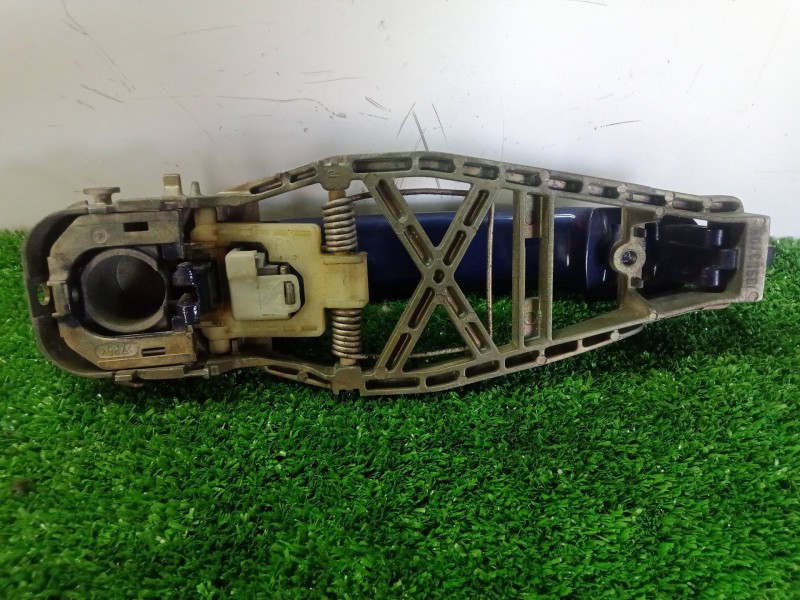 Recambio de maneta exterior trasera derecha para volkswagen touran (1t1) 1.9 tdi referencia OEM IAM 7H0837205C  