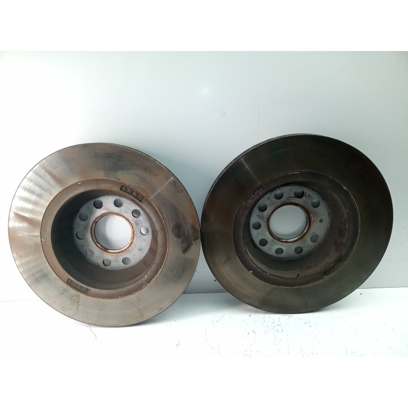 Recambio de disco freno trasero para seat leon (5f1) 2.0 16v tsi referencia OEM IAM 3379  