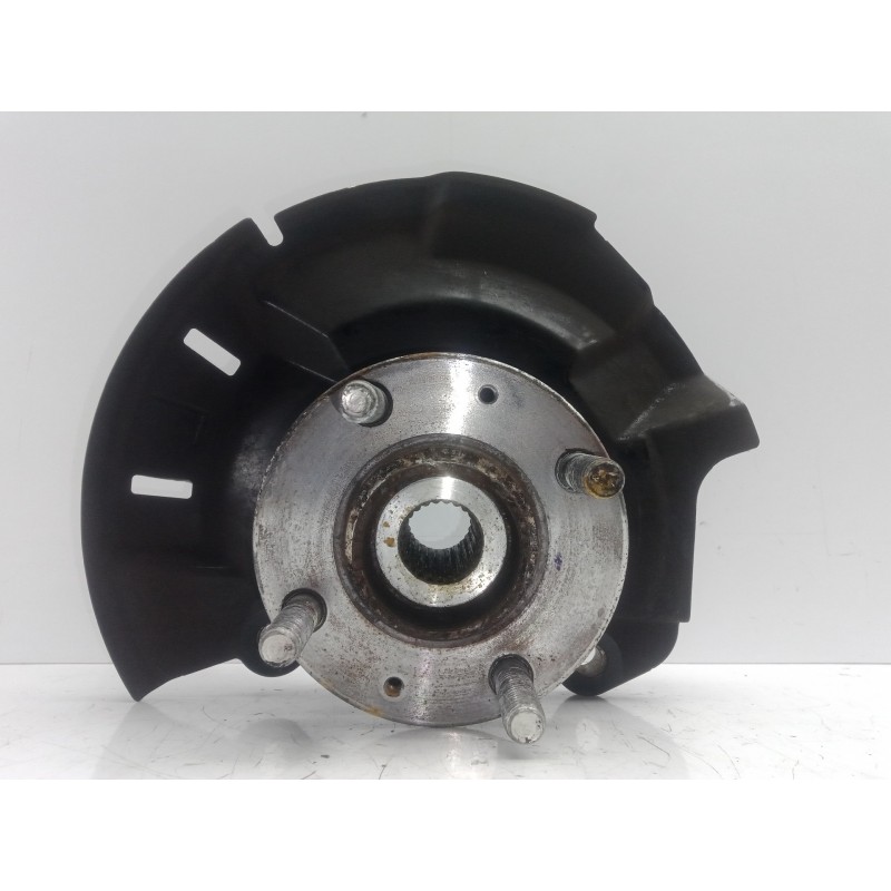 Recambio de mangueta delantera izquierda para kia rio 1.2 cat referencia OEM IAM   