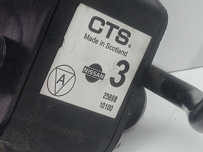 Recambio de potenciometro pedal para nissan qashqai (j10) 2.0 16v cat referencia OEM IAM 2589B10100 6.PINES 