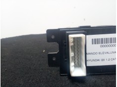 Recambio de mando elevalunas delantero izquierdo para hyundai i20 1.2 cat referencia OEM IAM 93570C8041   2