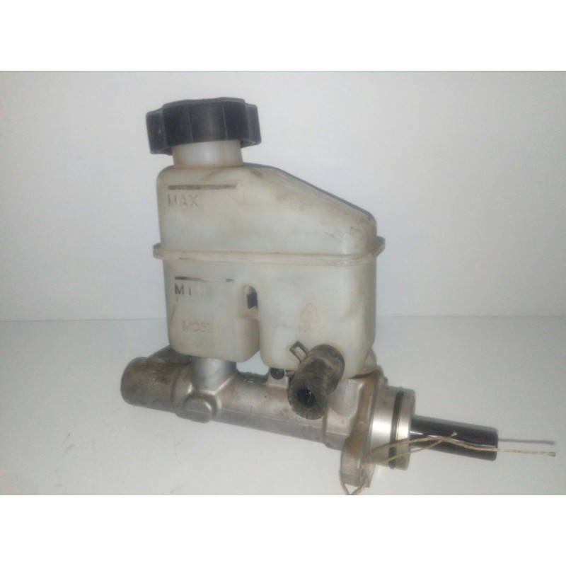 Recambio de bomba freno para kia cee´d 1.6 crdi cat referencia OEM IAM   