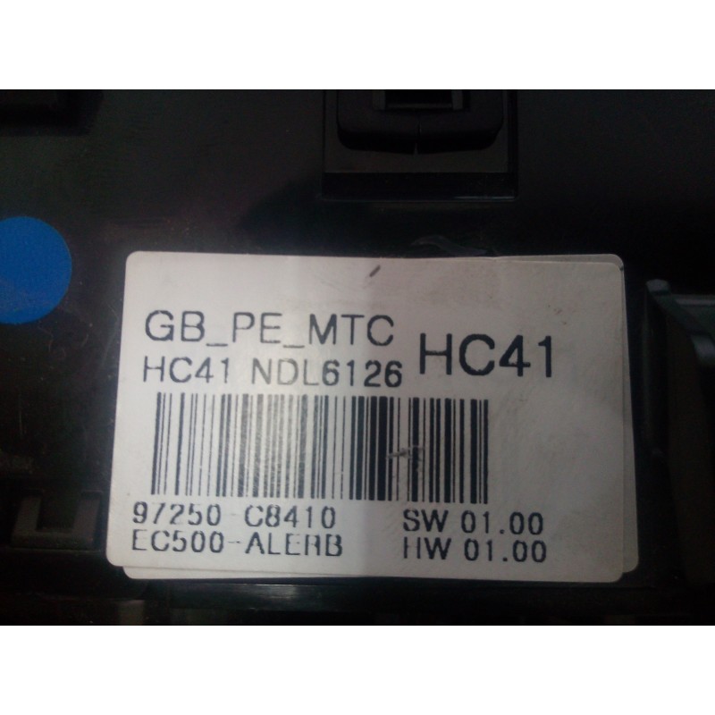 Recambio de mando climatizador para hyundai i20 1.2 cat referencia OEM IAM 97250C8410  