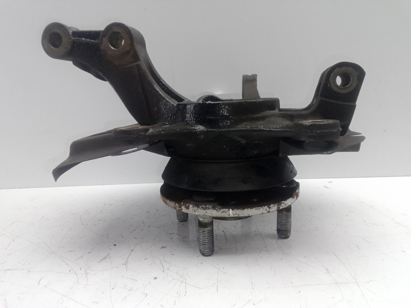 Recambio de mangueta delantera derecha para kia rio 1.2 cat referencia OEM IAM   