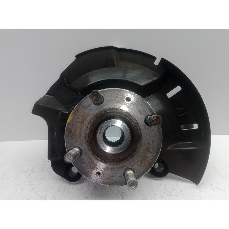 Recambio de mangueta delantera derecha para kia rio 1.2 cat referencia OEM IAM   