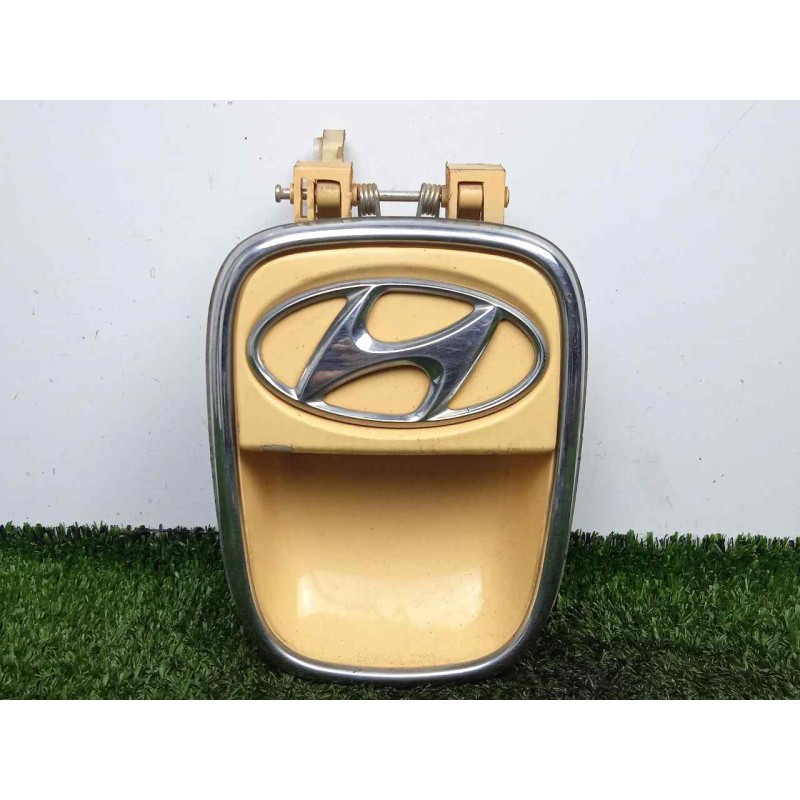 Recambio de maneta exterior porton para hyundai i10 1.2 cat referencia OEM IAM 1817200X020  