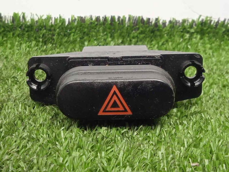 Recambio de warning para hyundai i10 1.2 cat referencia OEM IAM 864W01404  