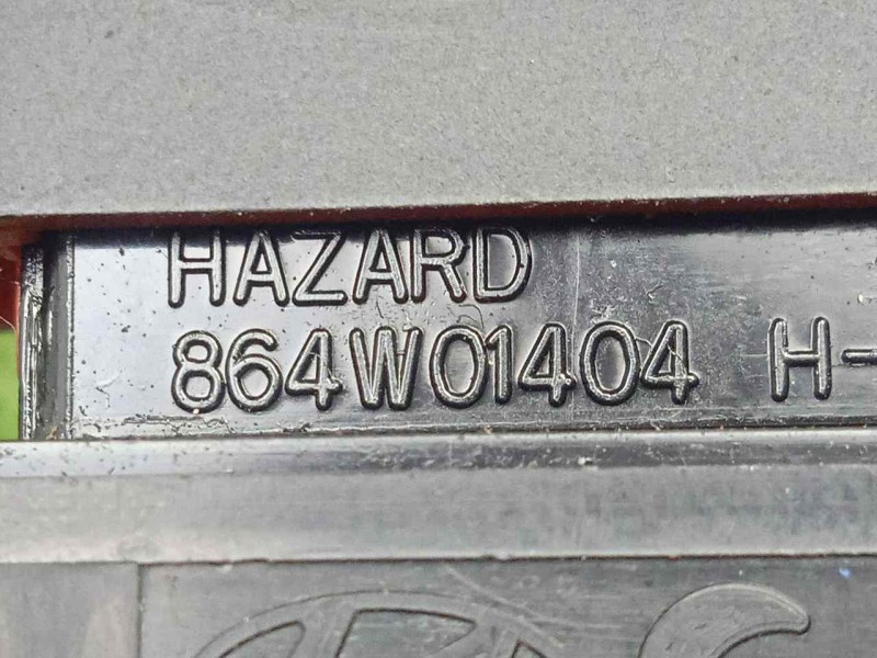 Recambio de warning para hyundai i10 1.2 cat referencia OEM IAM 864W01404  