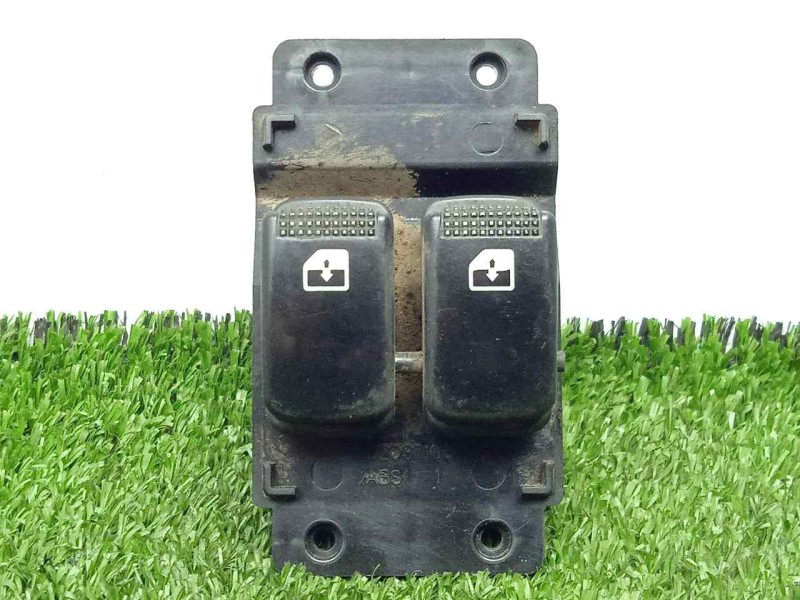Recambio de mando elevalunas delantero izquierdo para hyundai i10 1.2 cat referencia OEM IAM  2.BOTONES 