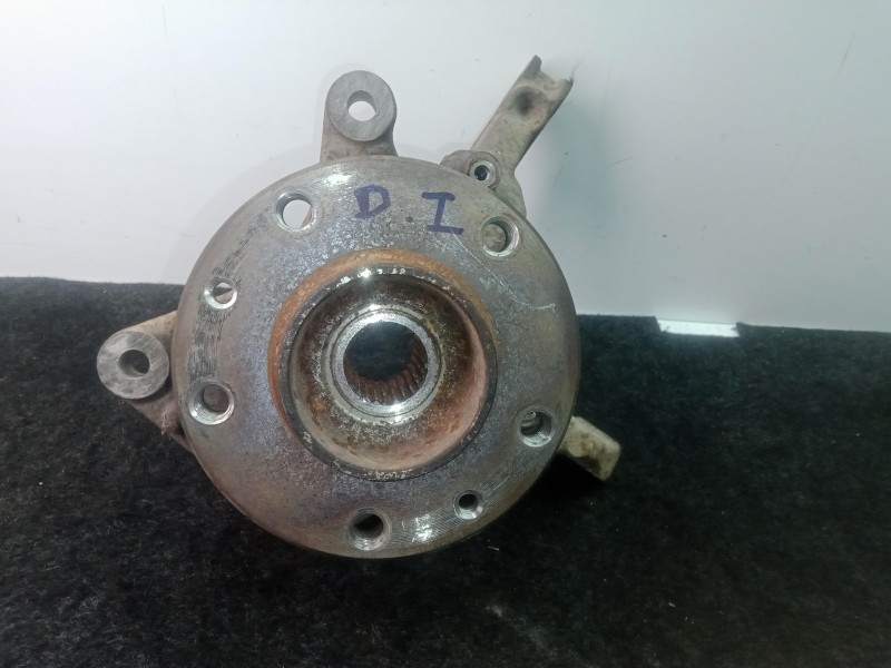 Recambio de mangueta delantera izquierda para dacia duster 1.5 dci diesel fap cat referencia OEM IAM   